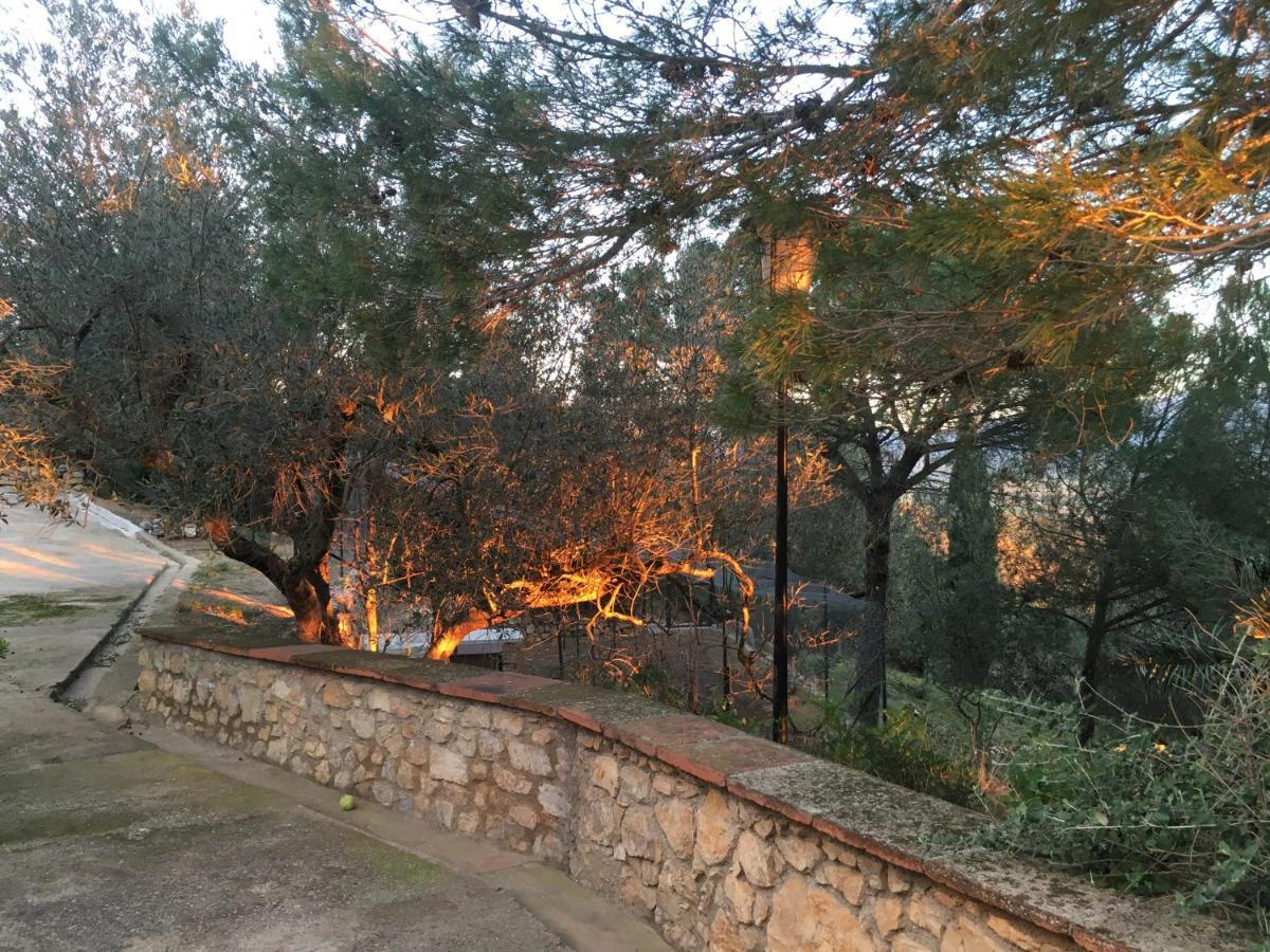 Campo La Carena Villa Garriguella Exterior foto