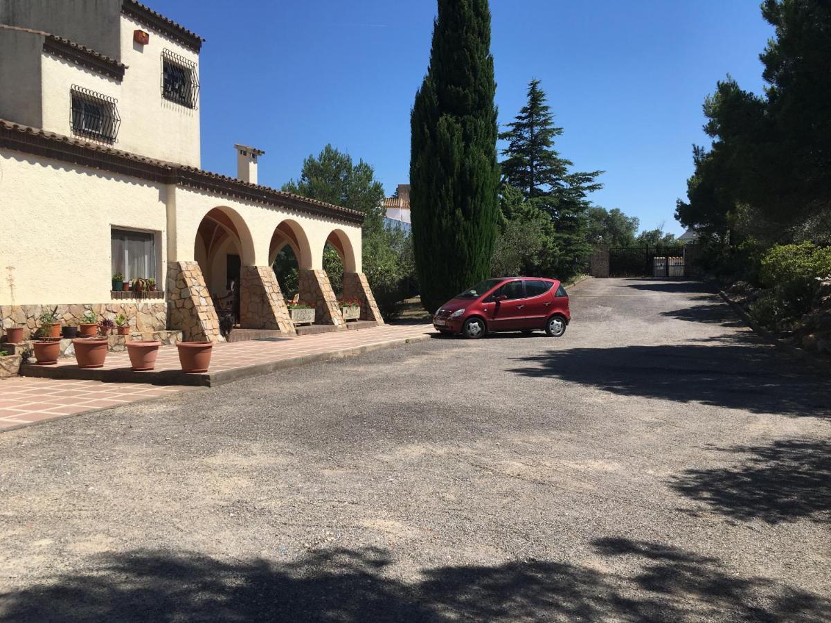 Campo La Carena Villa Garriguella Exterior foto