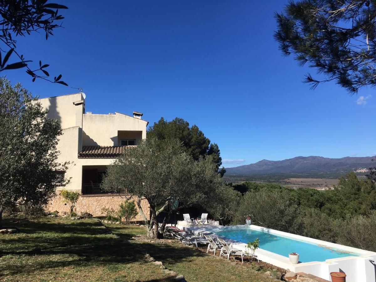 Campo La Carena Villa Garriguella Exterior foto